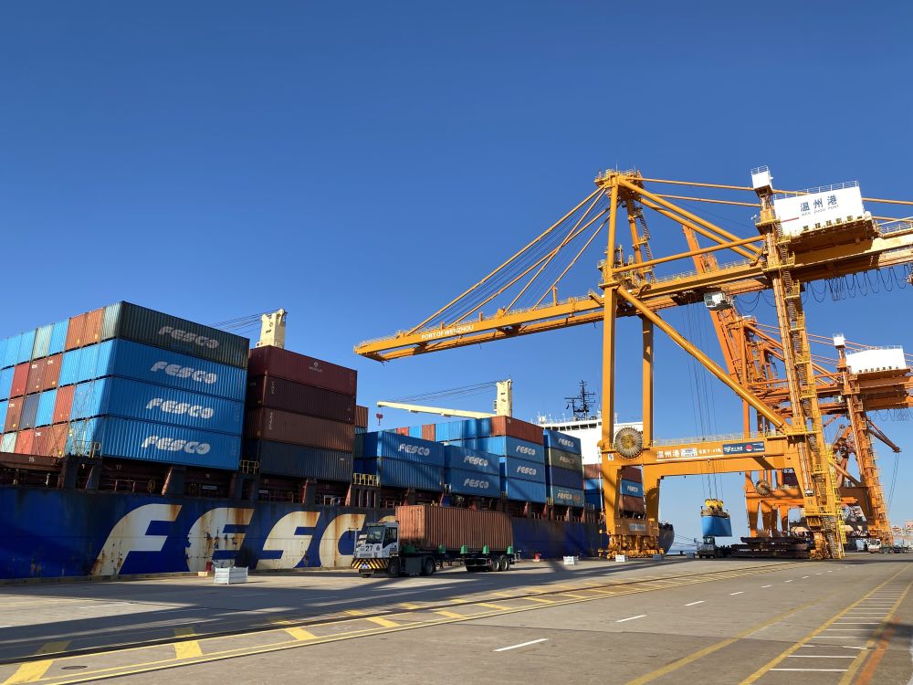 【新华全媒+】浙江温州：高水平开放助推高质量生长